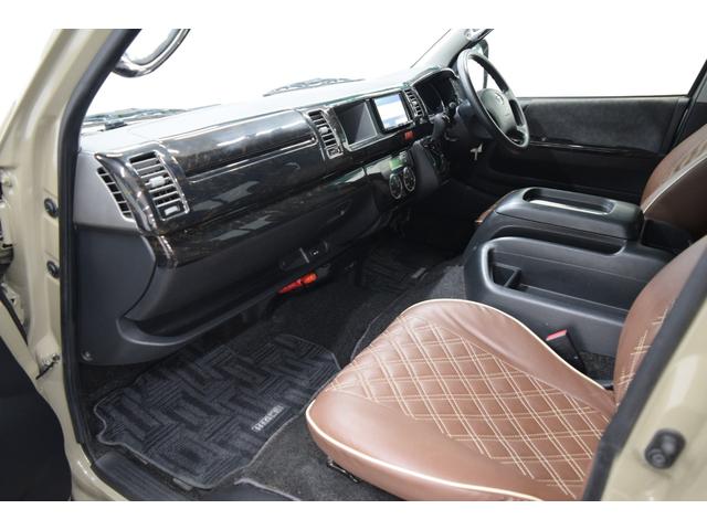 ハイエースワゴン ＧＬ　Ｂｌｕｅｔｏｏｔｈ　カスタムフェイスチェンジ　ナビ　地デジＴＶ　バックカメラ　シートカバー　ブルバー　オーバーフェンダー　フォグランプ　ブラックアウトホイール　新品ＲＴタイヤ　アウトドアカスタム（41枚目）