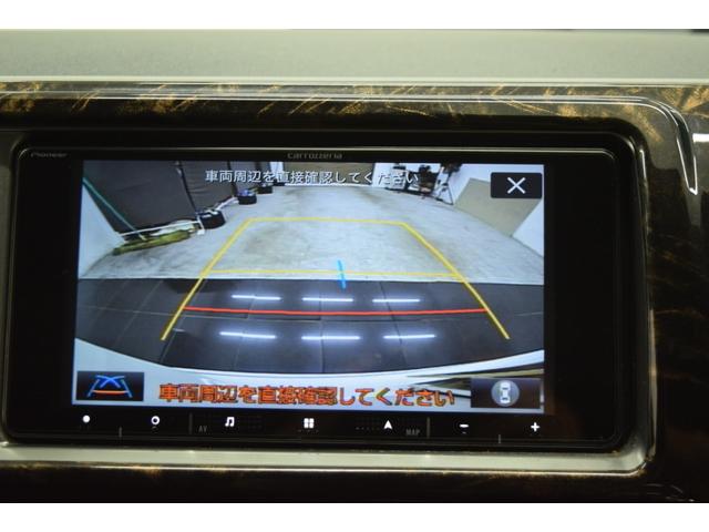 ハイエースワゴン ＧＬ　Ｂｌｕｅｔｏｏｔｈ　ベットキット　後席モニター　フルセグ　全周囲カメラ　衝突被害軽減システム　クルーズコントロール　レーンアシスト　Ｃセンサー　マルチモニター　　フローリングフロア　パワースライドドア（13枚目）