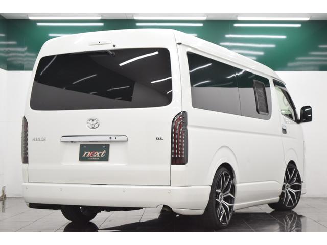 ハイエースワゴン ＧＬ　Ｂｌｕｅｔｏｏｔｈ　ベットキット　後席モニター　フルセグ　全周囲カメラ　衝突被害軽減システム　クルーズコントロール　レーンアシスト　Ｃセンサー　マルチモニター　　フローリングフロア　パワースライドドア（24枚目）