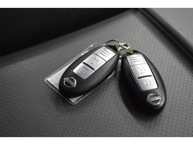 ＮＶ３５０キャラバンバン ロングプレミアムＧＸ　グリルガード　オーバーフェンダー　ＲＴタイヤ　テールガード　フルセグナビ　バックカメラ　スマートキー　ＨＩＤ　ＥＴＣ　両側スライドドア　オートライト　アウトドアカスタム（30枚目）