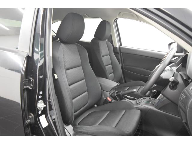 ＣＸ－５ ＸＤ　Ｂｌｕｅｔｏｏｔｈ　フルセグナビ　バックカメラ　アイドリングストップ　衝突被害軽減システム　クルーズコントロール　ＥＴＣ　ＨＩＤ　スマートキー　マニュアルモード　デュアルオートエアコン　オートライト（18枚目）