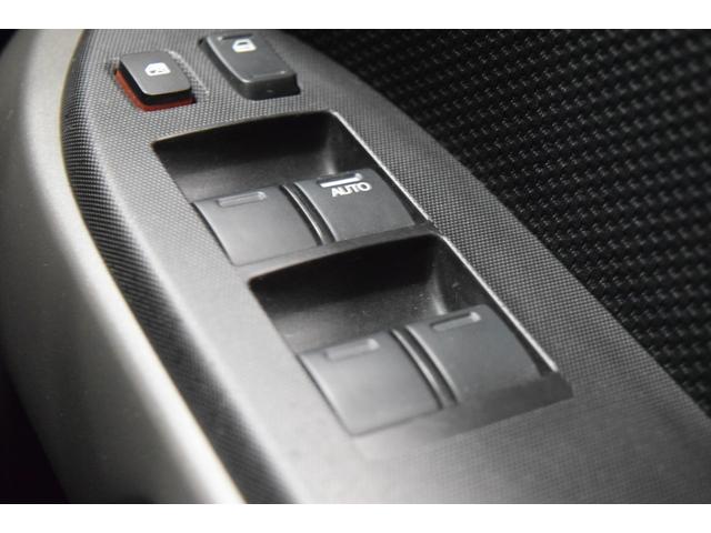 クロスロード １８Ｌ　ナビ　バックカメラ　キーレス　ＥＴＣ　オートエアコン　新品ルーフラック　新品ＲＴタイヤ　新品社外ホイール　アウトドアカスタム（35枚目）