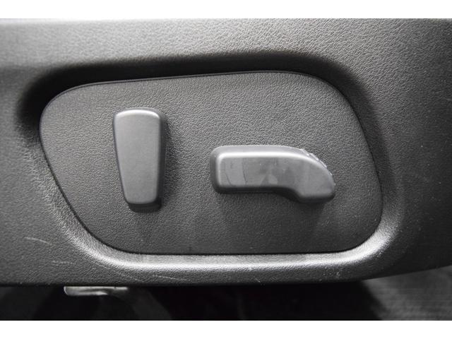 フォレスター ２．０ＸＴ　アイサイト　Ｂｌｕｅｔｏｏｔｈ　フルセグナビ　バックカメラ　パワーシート　シートヒーター　アダプティブクルーズコントロール　レーンアシスト　ＥＴＣ　ＨＩＤ　デュアルオートエアコン　４ＷＤ　横滑り防止装置（45枚目）