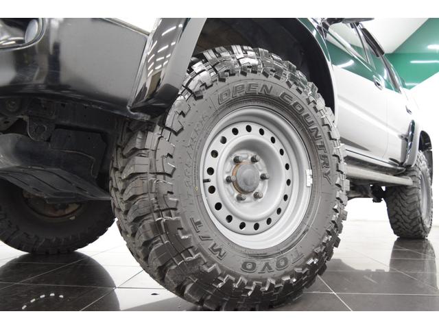 ハイラックスサーフ SSR-V フルセグナビ CD DVD キーレス 4WD リフトアップ オートエアコン MTタイヤ USマーカー(22枚目)