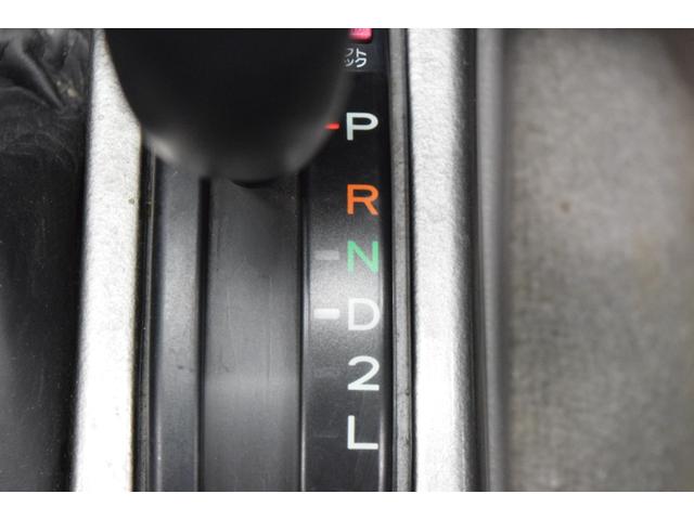 ハイラックスサーフ SSR-V フルセグナビ CD DVD キーレス 4WD リフトアップ オートエアコン MTタイヤ USマーカー(26枚目)