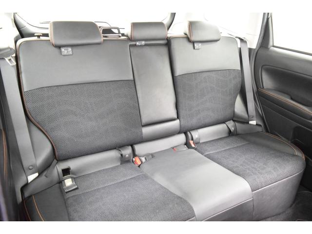 フォレスター X-ブレイク Bluetooth フルセグナビ アイサイト バックカメラ ハーフレザーシート ETC アイドリングストップ デュアルオートエアコン アダプティブクルーズコントロール レーンアシスト スマートキー(17枚目)