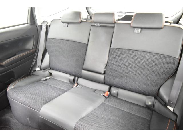 フォレスター X-ブレイク Bluetooth フルセグナビ アイサイト バックカメラ ハーフレザーシート ETC アイドリングストップ デュアルオートエアコン アダプティブクルーズコントロール レーンアシスト スマートキー(42枚目)