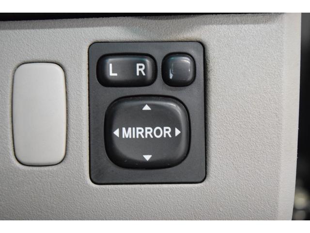 トライトン ベースグレード Bluetooth フルセグナビ バックカメラ キーレス MTタイヤ 4WD ヒッチメンバー オートエアコン 社外アルミホイール(27枚目)