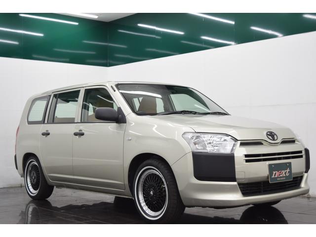 プロボックス ＤＸコンフォート　ホワイトリボンタイヤ　エンケイホイール　トヨタセーフティー　レーンアシスト　衝突被害軽減システム　Ｂｌｕｅｔｏｏｔｈ　バックカメラ　ＥＴＣ　ローダウン　キーレス　４ＷＤ　オートエアコン（8枚目）