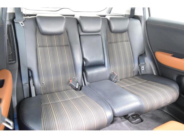 ヴェゼル ハイブリッドZ ブラウンレザー 衝突被害軽減システム フルセグナビ ETC マニュアルモード LEDヘッドライト オートライト クルーズコントロール Bカメラ アイドリングストップ ハーフレザーシート(17枚目)