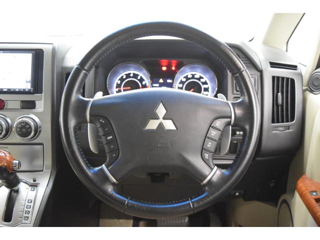 デリカＤ：５ Ｇ　パワーパッケージ　ナビ　地デジＴＶ　バックカメラ　ＥＴＣ　アイドリングストップ　横滑り防止　フルフラット　パワーシート　シートヒーター　ブラックアウトホイール　ＲＴタイヤ　クルーズコントロール　両側パワースライドドア（31枚目）