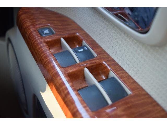 デリカＤ：５ Ｇ　パワーパッケージ　ナビ　地デジＴＶ　バックカメラ　ＥＴＣ　アイドリングストップ　横滑り防止　フルフラット　パワーシート　シートヒーター　ブラックアウトホイール　ＲＴタイヤ　クルーズコントロール　両側パワースライドドア（40枚目）