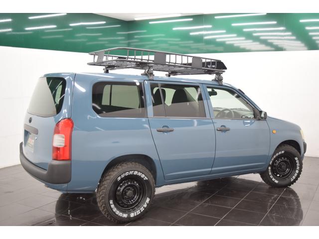 Ｂｌｕｅｔｏｏｔｈ　ナビ　地デジＴＶ　フルセグ　キーレス　リフトアップ　ブラックアウトホイール　新品マッドタイヤ　カスタムグリル　ルーフキャリアラック　アウトドアカスタム