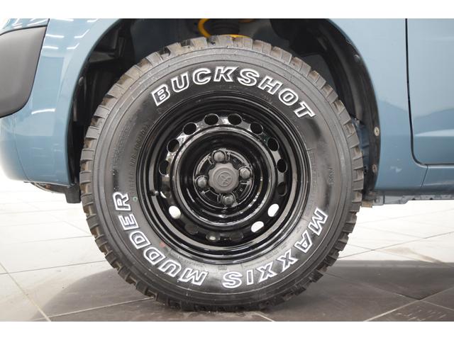 Ｂｌｕｅｔｏｏｔｈ　ナビ　地デジＴＶ　フルセグ　キーレス　リフトアップ　ブラックアウトホイール　新品マッドタイヤ　カスタムグリル　ルーフキャリアラック　アウトドアカスタム