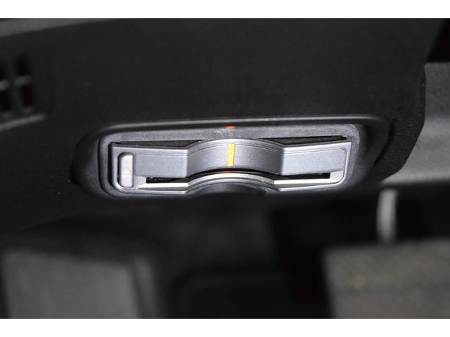 ヴェゼル ハイブリッドＺ　Ｂｌｕｅｔｏｏｔｈ　バックカメラ　アイドリングストップ　衝突被害軽減システム　クルーズコントロール　デュアルオートエアコン　ハーフレザーシート　ＬＥＤヘッドライト　ＥＴＣ　ブラウンインテリア（15枚目）