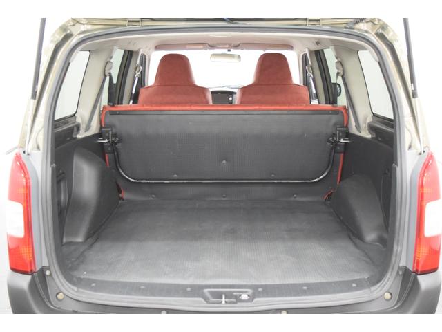 プロボックスバン ＧＬ　Ｂｌｕｅｔｏｏｔｈ　フルセグナビ　キーレス　ＥＴＣ　ホワイトリボンタイヤ　ヴィンテージアルミ　ヴィンテージレッドシート　カスタムグリル　アウトドアカスタム（19枚目）