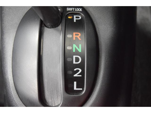 プロボックスバン ＧＬ　Ｂｌｕｅｔｏｏｔｈ　フルセグナビ　キーレス　ＥＴＣ　ホワイトリボンタイヤ　ヴィンテージアルミ　ヴィンテージレッドシート　カスタムグリル　アウトドアカスタム（26枚目）