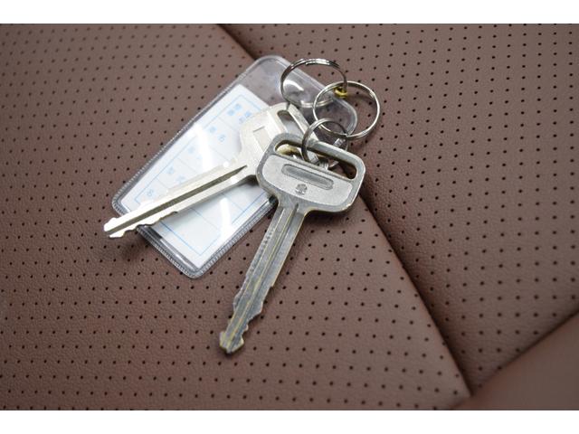 プロボックスバン ＤＸコンフォートパッケージ　ＭＴタイヤ　ルーフラック　デイトナ　カスタムグリル　ブラウンシート　ＥＴＣ　フォグランプ　アウトドアカスタム（29枚目）