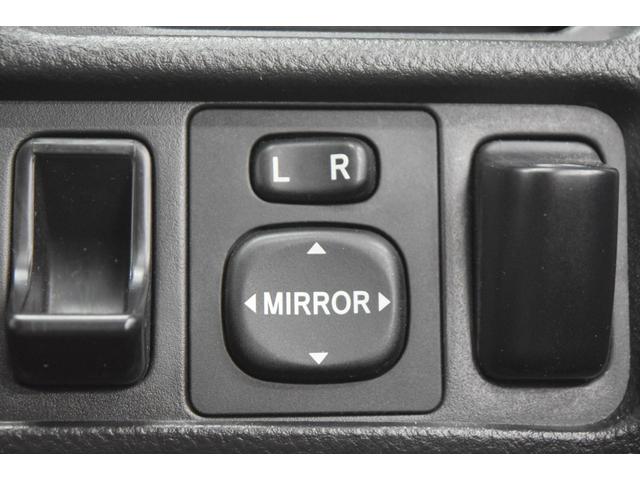 プロボックスバン DXコンフォートパッケージ ウッドステアリング デイトナホイール ルーフラック ブラウンシート フォグランプ アウトドアカスタム(25枚目)