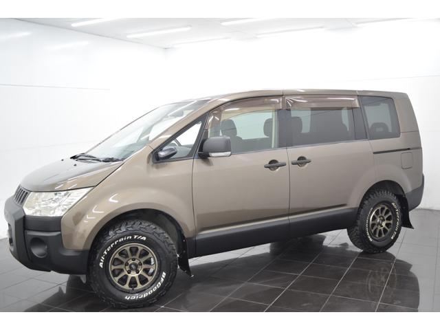 デリカD:5 G パワーパッケージ BFGoodrichATタイヤ バンパープロテクター ブロンズホイール Bluetooth バックカメラ フルセグナビ スマートキー HID ETC アウトドアカスタム 両側パワースライドドア(60枚目)