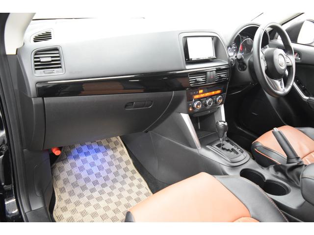 ＣＸ－５ ＸＤ　Ｂｌｕｅｔｏｏｔｈ　ＢＯＳＥサウンド　後席モニター　アイドリングストップ　衝突被害軽減システム　バックカメラ　フルセグ　４ＷＤ　デュアルオートエアコン　クルーズコントロール　ＥＴＣ　マニュアルモード（37枚目）