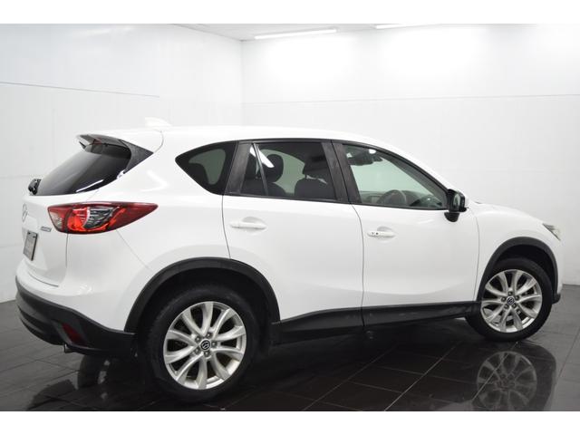 ＣＸ－５ ＸＤ　Ｌパッケージ　Ｂｌｕｅｔｏｏｔｈ　フルセグナビ　アイドリングストップ　デュアルオートエアコン　クルーズコントロール　レーンアシスト　レザーシート　パワーシート　シートヒーター　バックカメラ　マニュアルモード（9枚目）