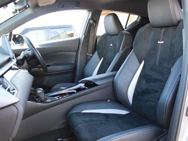 Ｃ－ＨＲ ＳＧＲスポーツ　純正ナビ　フルセグＴＶ　Ｂｌｕｅｔｏｏｔｈ　ＵＳＢ　前後ドラレコ　ＥＴＣ　シートヒーター　電子パーキング　ブレーキホールド　ステアリングリモコン　クルーズコントロール　ＶＳＡ　ナビ＆ＴＶ　ワンオーナー（17枚目）