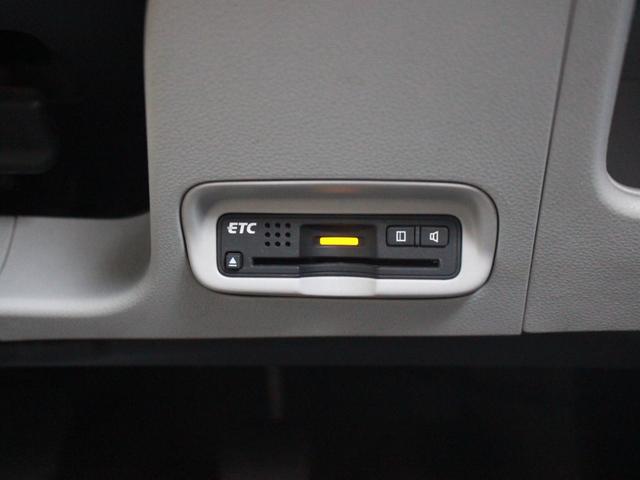 ＣＲ－Ｚ α　６速ＭＴ　純正ＨＤＤナビ　バックカメラ　ＴＶ　ＣＤ　ＤＶＤ　ビデオインプット　ＥＴＣ　クルーズコントロール　無限ミラー　ＨＩＤヘッドライト　横滑り防止装置　スマートキー　保証付き　電動格納式ドアミラー（5枚目）