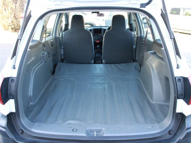 ＮＶ１５０ＡＤ ＤＸ　衝突軽減ブレーキ　車線逸脱防止　横滑り防止　ＥＴＣ　キーレスエントリー　純正ラジオ　エアコン　１００Ｖ電源　キーレスキー　エアバッグ　パワステ　ＡＢＳ（18枚目）