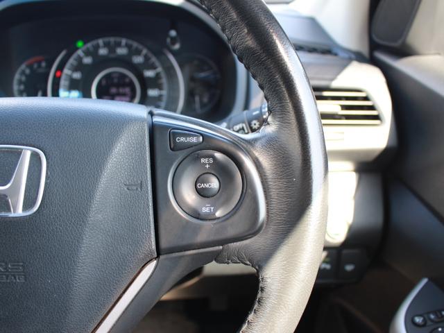 ＣＲ－Ｖ ２０Ｇ　純正ナビ　フルセグＴＶ　バックカメラ　ＥＴＣ　ＵＳＢ　シートヒーター　コーナーセンサー　サンルーフ　ステアリングリモコン　クルーズコントロール　革シート　パワーシート　地デジ　横滑防止装置　ナビＴＶ（7枚目）