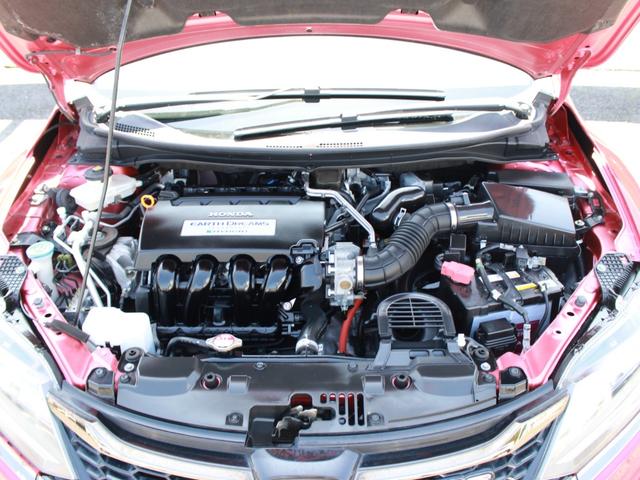 ジェイド ハイブリッドＲＳ・ホンダセンシング　純正ナビ　フルセグＴＶ　Ｂｌｕｅｔｏｏｔｈ　前ドライブレコーダー　ＥＴＣ　パドルシフト　車線逸脱警告　ＢＴオーディオ　パワーウィンドウ　オートライト　ＤＶＤ再生　フルオートエアコン　リアカメラ　ＡＢＳ（30枚目）