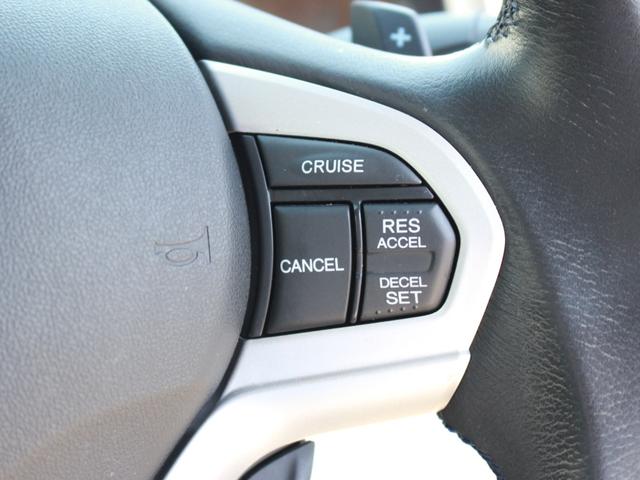 ＣＲ－Ｚ α　社外ナビ　フルセグＴＶ　ＥＴＣ　ドライブレコーダー　クルーズコントロール　パドルシフト　横滑り防止装置　社外レーダー　スマートキー２個　ＨＩＤヘッドライト　フォグランプ　純正１６インチＡＷ　ＢＴ接続（6枚目）
