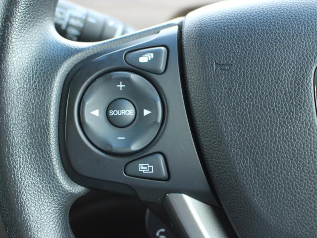 フリードハイブリッド ハイブリッド・Ｇ　レンタアップ　純ナビ　フルセグＴＶ　Ｂｌｕｅｔｏｏｔｈ　音楽録音　ＳＤ　ＵＳＢ　ＣＤ　ＤＶＤ　バックカメラ　ＥＴＣ　両側パワスラ　センシング　ＶＳＡ　ＬＥＤヘッドライト　シートヒーター　スマキー２個（7枚目）