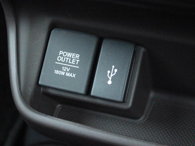 フリードハイブリッド ハイブリッド・Ｇ　レンタアップ　純ナビ　フルセグＴＶ　Ｂｌｕｅｔｏｏｔｈ　音楽録音　ＳＤ　ＵＳＢ　ＣＤ　ＤＶＤ　バックカメラ　ＥＴＣ　両側パワスラ　センシング　ＶＳＡ　ＬＥＤヘッドライト　シートヒーター　スマキー２個（15枚目）