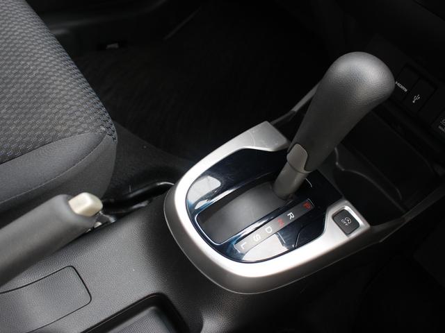 フィット １３Ｇ・Ｌホンダセンシング　ワンオーナー　純正ディスプレイオーディオ　ワンセグＴＶバックカメラ　　ビルトインＥＴＣ　ＬＥＤヘッドライト　フォグライト　オートライト　スマートキー　アイドリングストップ　ウインカーミラー　Ｒカメ（12枚目）