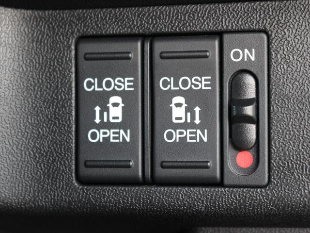 ステップワゴンスパーダ e:HEVスパーダG・EXホンダセンシング 純正ナビ フルセグTV Bluethooth HDMI USB 全周囲カメラ フリップダウンモニター シートヒーター 純正前後ドラレコ ETC2.0 コーナーセンサー 電子パーキング ブレーキホールド(12枚目)