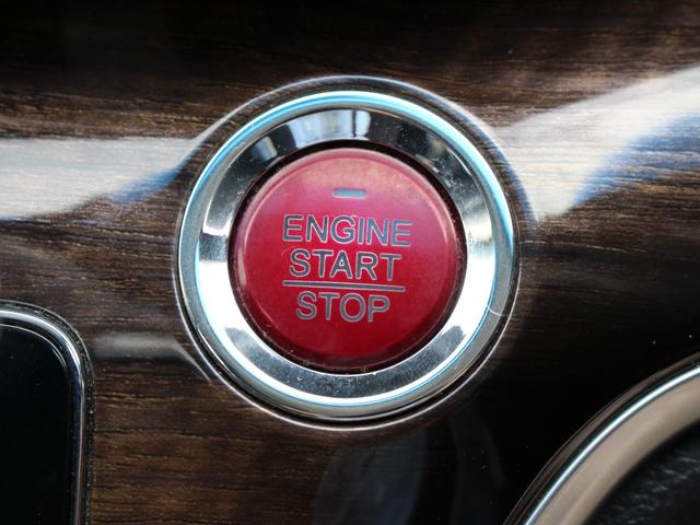 オデッセイ G・エアロパッケージ 純正ナビ 純正後席モニター フルセグTV Bluetooth 両側パワースライド クルーズコントロール LEDヘッドライト ステリモ ビルトインETC 純正リモコンエンジンスターター 音楽録音 DVD(17枚目)