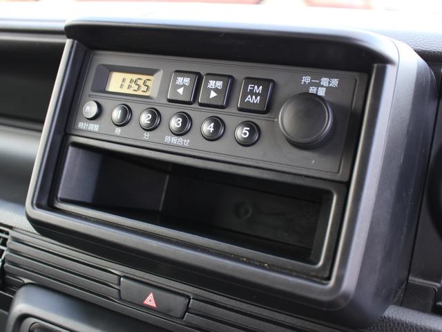 純正ラジオ付きです♪