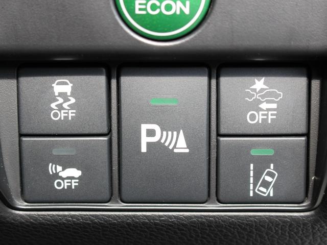 アコードハイブリッド EX 純正ナビ フルセグTV サイド・バックカメラ ビルトインETC2.0 ハーフレザーシート シートヒーター パワーシート パドルシフト コーナーセンサー LEDヘッドライト 純正18インチAW Pシート(7枚目)