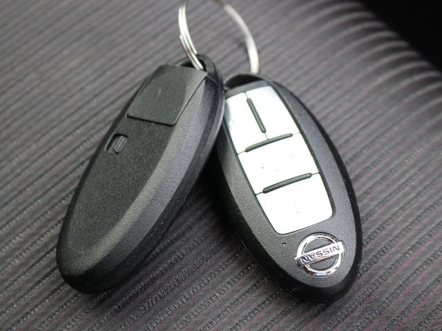 セレナ ハイウェイスター アルパイン9型ナビ&後席モニター フルセグ プロパイロット 電子ルームミラー 両側パワスラ アラウンドビューモニター 衝突軽減 パーキングアシスト ビルトインETC LEDヘッド スマキー2個 BTA(22枚目)