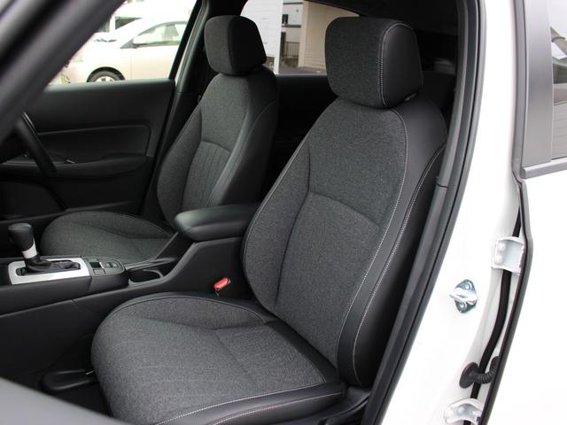 フィット ホーム　レンタアップ　禁煙　パイオニアナビ　バックカメラ　ＥＴＣ　ホンダセンシング　スマートキー２個　Ｂｌｕｅｔｏｏｔｈ　コーナーセンサー　電子パーキング＆ブレーキホールド　ＬＥＤヘッド　衝突軽減　横滑防止（18枚目）