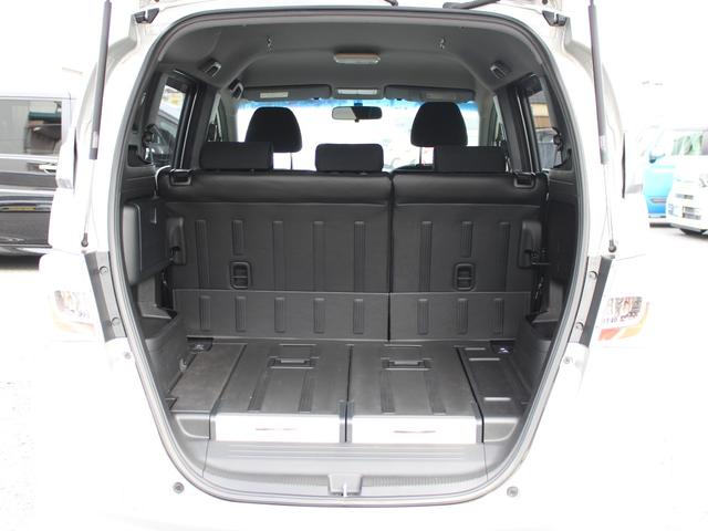 フリードスパイクハイブリッド ジャストセレクション　Ａｎｄｒｏｉｄディスプレイオーディオ　クルーズコントロール　ＥＴＣ　ＨＩＤヘッド　リモコンキー　左パワースライド　横滑り防止　社外アルミホイール　キーフリー　エアコン　両側スライド片側電動　ＡＢＳ（23枚目）