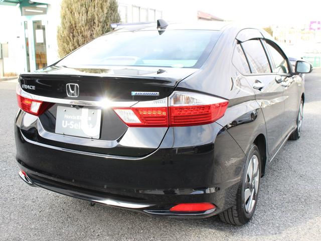 グレイス ハイブリッドＬＸ　純正ナビワンセグＴＶ　スマートキー　ＥＴＣ　ＬＥＤヘッド　Ｂｌｕｅｔｏｏｔｈ　横滑り防止　電子パーキング　ラジオ　ＡＢＳ　アイドリングストップ　１オナ　パワーウインドウ　キーレス　クルーズコントロール（22枚目）