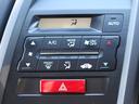 オートエアコンのお車ですので室内の温度をスムーズに調整してくれます♪