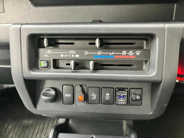 ハイゼットトラック ジャンボＳＡＩＩＩｔ　純正ナビ　地デジ　Ｂｌｕｅｔｏｏｔｈ　ＥＴＣ　ＣＤ　ＤＶＤ　デジタルインナーミラー型ドラレコ　衝突防止軽減ブレーキ　ＬＥＤライト　革シートカバー　令和６年ディーラー記録簿　キーレス　スペアキー２本（44枚目）