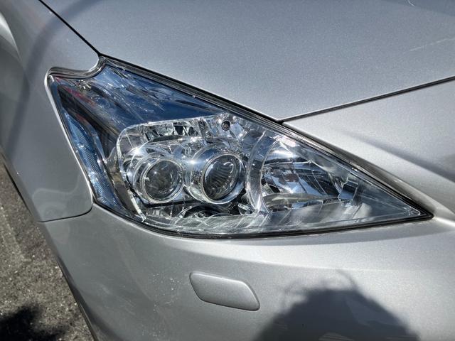プリウスアルファ Ｇツーリングセレクション　ワンオーナー　禁煙車　純正ナビ　バックカメラ　ワンセグＴＶ　Ｂｌｕｅｔｏｏｔｈ　ＥＴＣ　障害物ソナー　ステアスイッチ　スマートキー２個　令和７年ディーラー記録簿（46枚目）