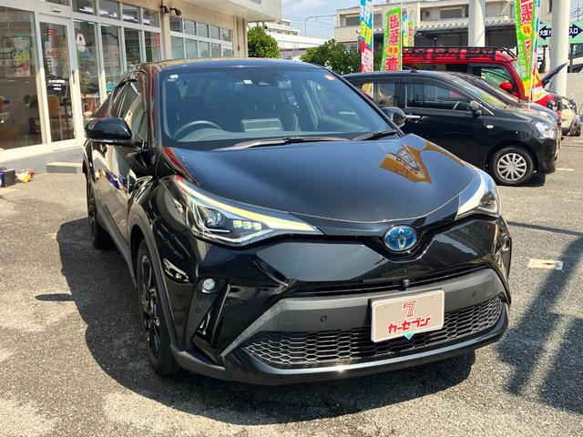 Ｃ－ＨＲ Ｇ　モード　ネロ　セーフティプラス　セーフティセンス　ブラインドスポット　シートヒーター　先行車発進告知機能　前後ドラレコ　スマートキー２個　革巻ステアリング　８インチナビ　全周囲カメラ（10枚目）