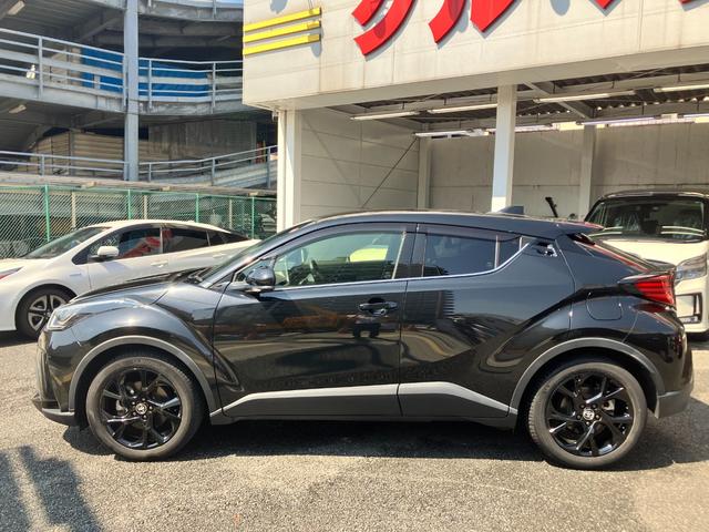 Ｃ－ＨＲ Ｇ　モード　ネロ　セーフティプラス　セーフティセンス　ブラインドスポット　シートヒーター　先行車発進告知機能　前後ドラレコ　スマートキー２個　革巻ステアリング　８インチナビ　全周囲カメラ（15枚目）