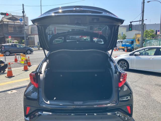 Ｃ－ＨＲ Ｇ　モード　ネロ　セーフティプラス　セーフティセンス　ブラインドスポット　シートヒーター　先行車発進告知機能　前後ドラレコ　スマートキー２個　革巻ステアリング　８インチナビ　全周囲カメラ（24枚目）