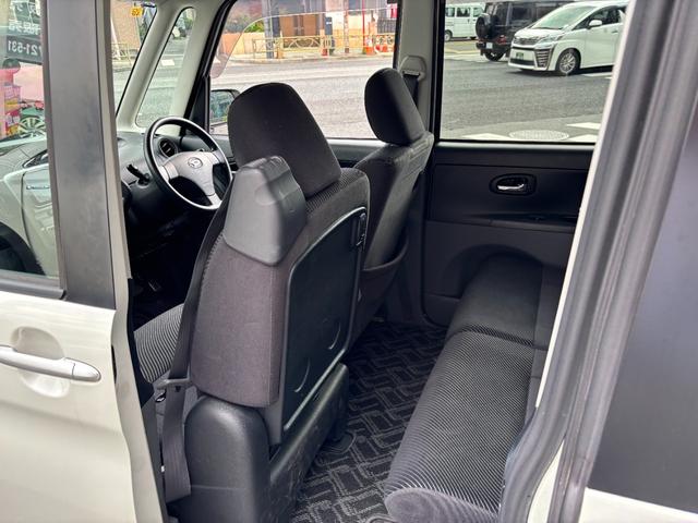 タント カスタムＸリミテッド　ワンオーナー　禁煙車　社外ＳＤナビ　フルセグ　スマートキー　片側電動スライドドア　ＨＩＤヘッドライト　フォグランプ　プライバシーガラス　純正１４インチアルミホイール　車両ナビ取扱説明書　スペアキー（16枚目）